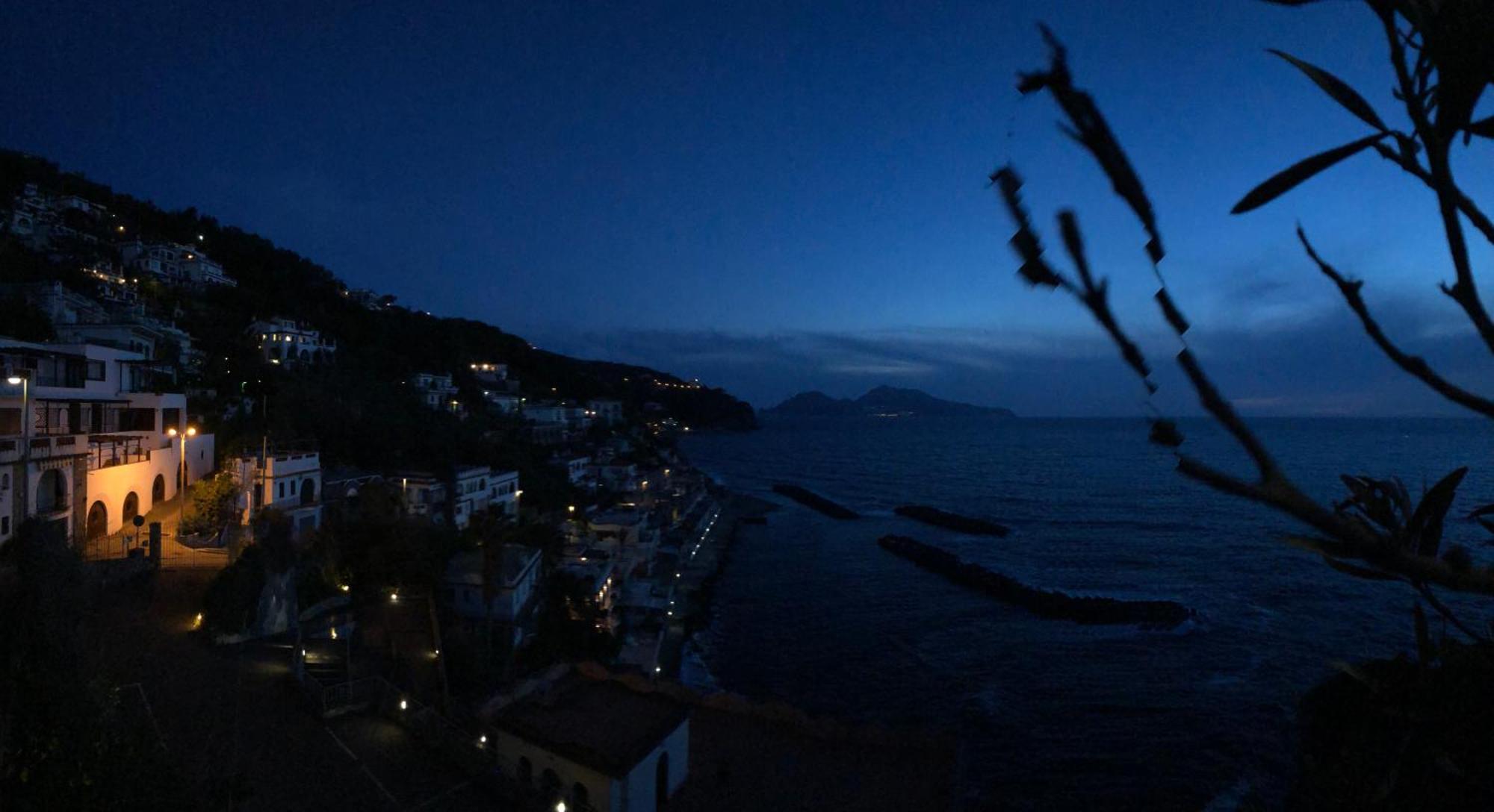 Apartamento Bilocale Panoramico “Lo Sguardo” Massa Lubrense Exterior foto
